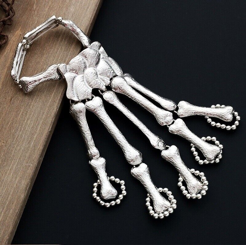 Talon Skeleton Hand Finger Bone Halloween Bracelet Claw Gothic Skull Prop Grisly