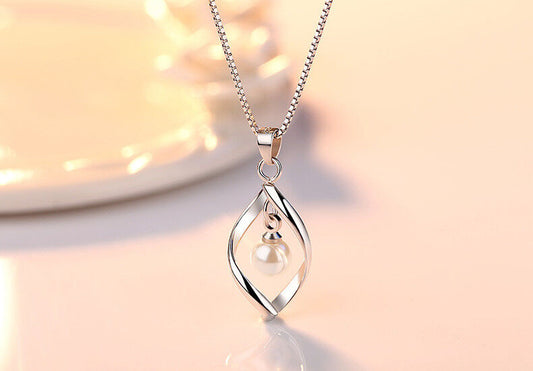 925 Sterling Silver Twisted Pearl Pendant Chain Necklace Womens Ladies Jewellery