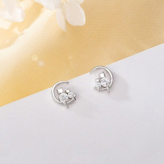 925 Sterling Silver Cute 2 CZ Cat Crescent Moon Stud Earrings Women Girl Gift UK